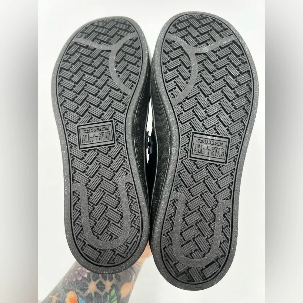 Converse Pro Leather Ox Youth Sneakers Black Black Black‎ 358172C Size 2 US